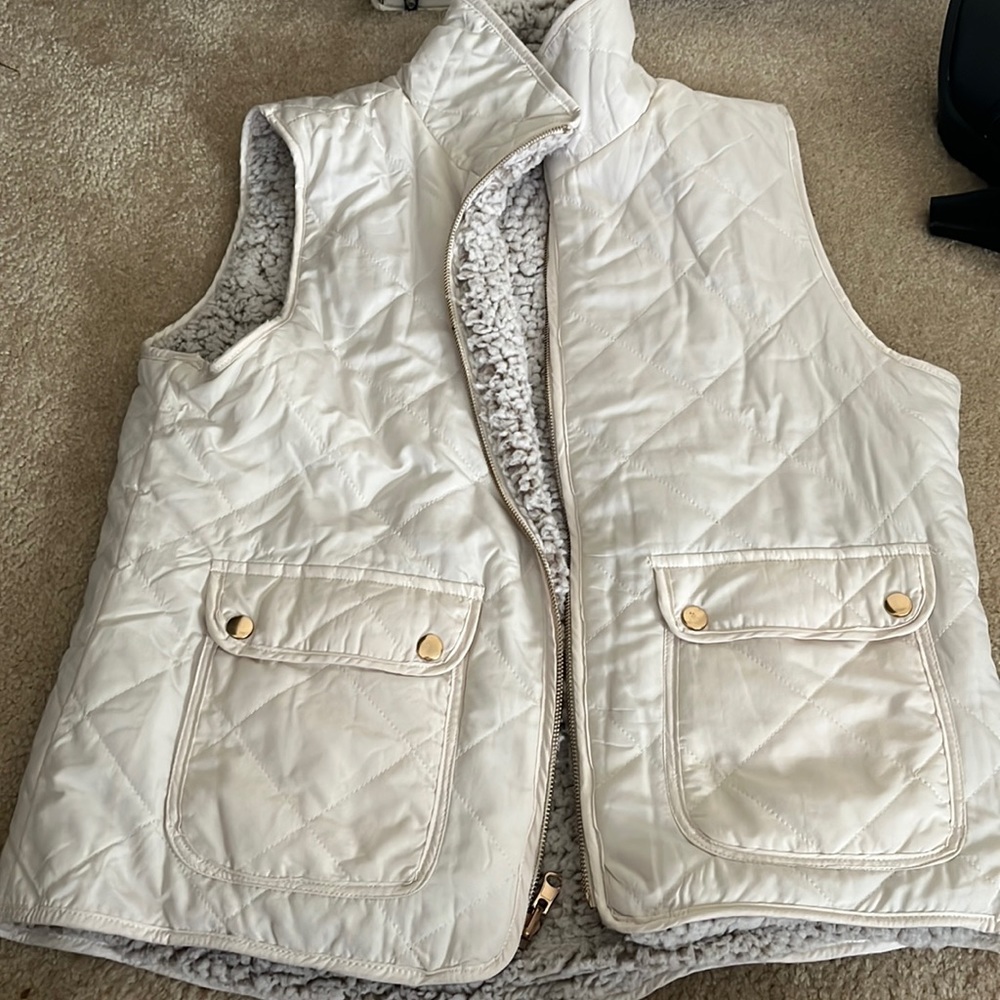 vest worn once! Francesca’s!